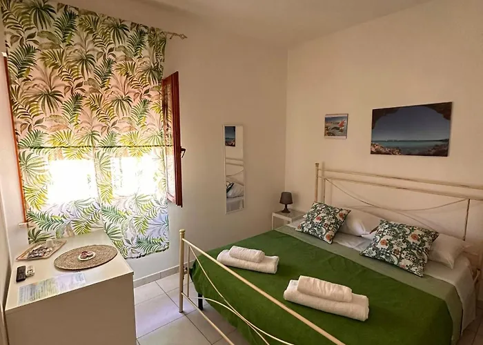 A Due Passi Dal Centro * Favignana